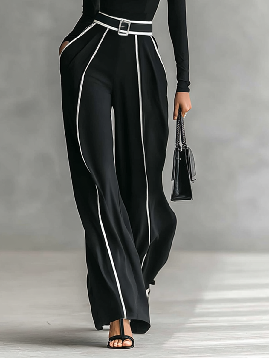 Ensemble mit Stehkragen und weitem Hosen mit Gürtel