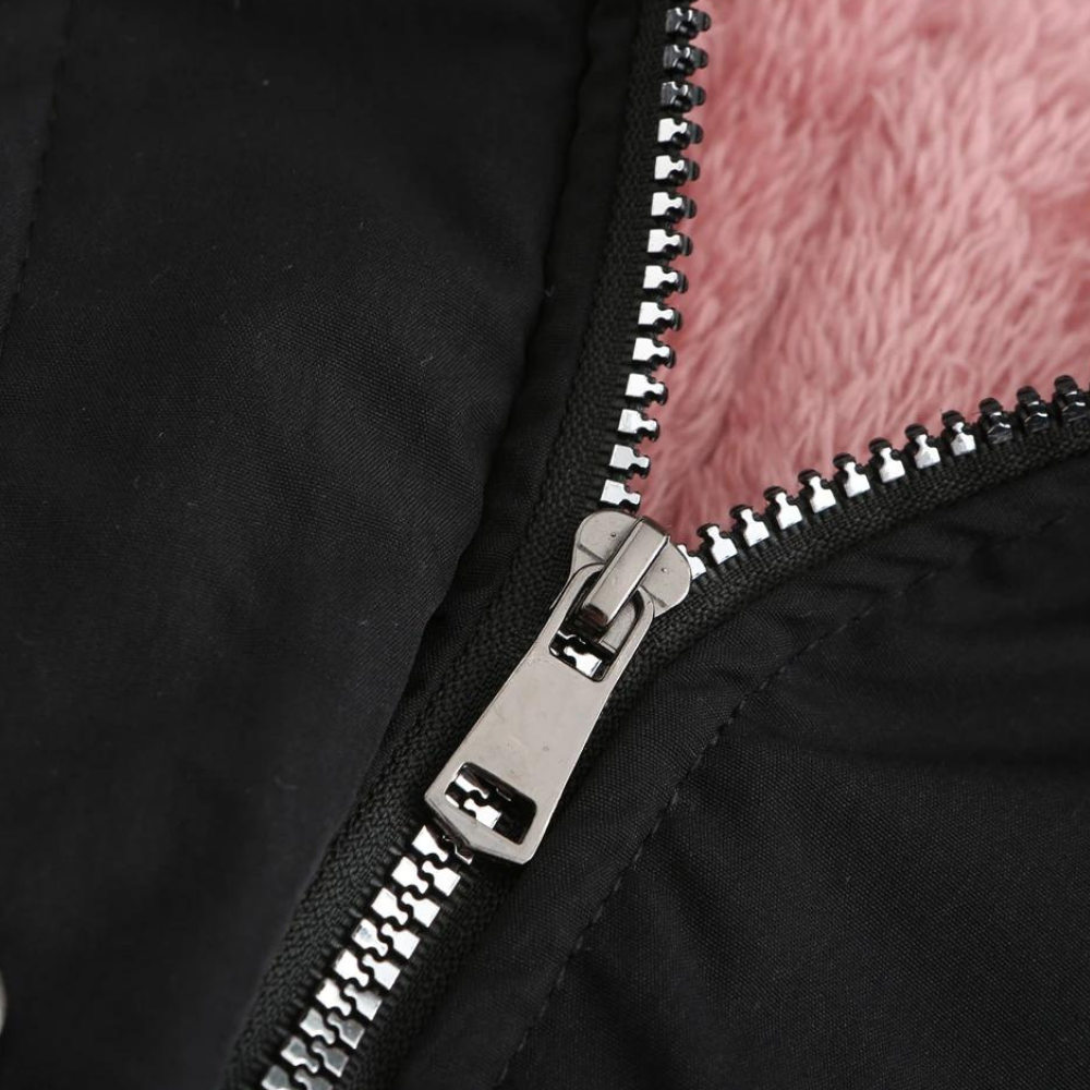 Maura – Gemütliche & Strapazierfähige Winterjacke