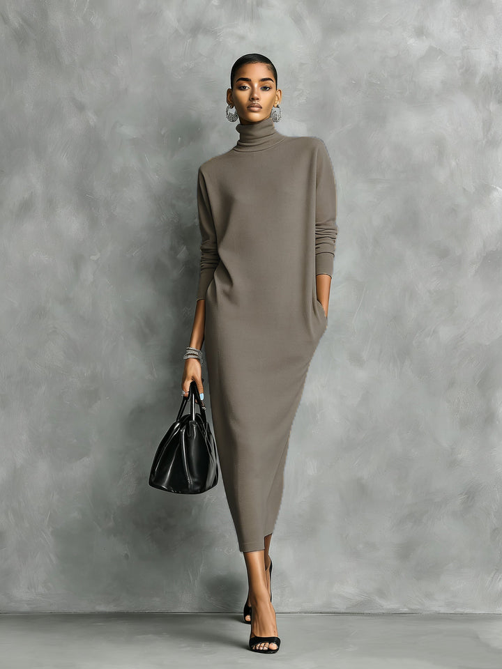 Schwarzes Midi-Kleid aus Strick mit Stehkragen