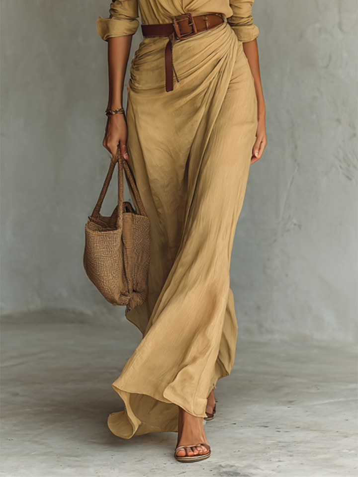 Maxikleid mit Kragen und Gürtel