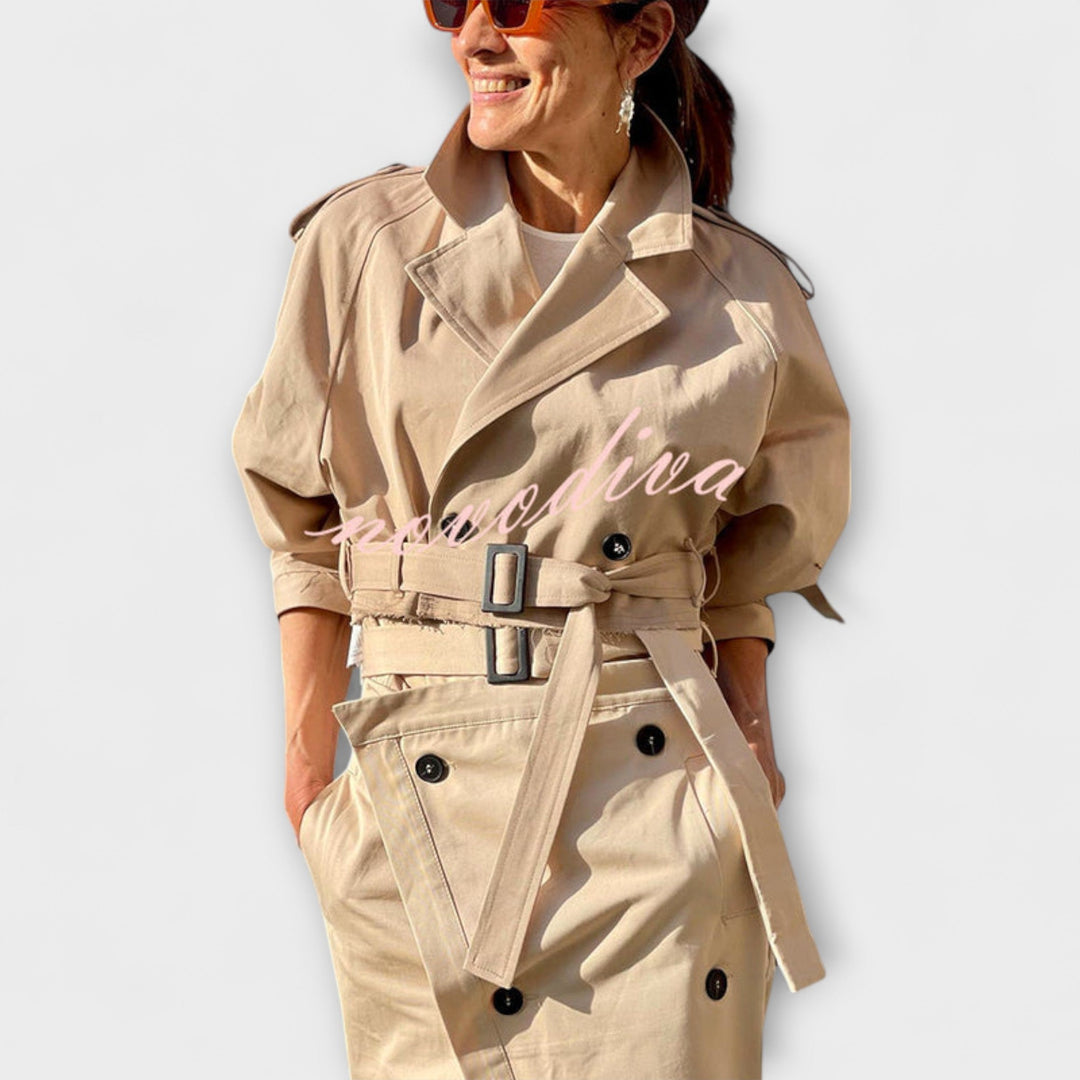 Lyra – Elegante Jacke und Midi-Rock mit Taschen