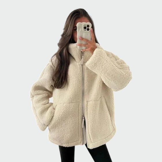 Olivia - Oversized Teddyjacke